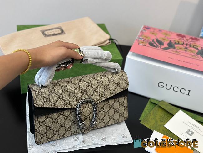 Gucci Dionysus Handle Bag Black 28 cm  - 1
