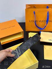 Louis Vuitton Gold/Silver Logo Belt - 3