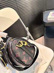 Louis Vuitton Keepall Black 25 x 14 cm  - 3