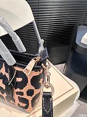 Coach Handle Bag 16 x 15 cm - 5