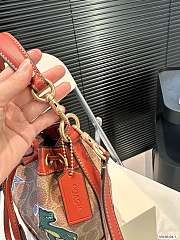 Coach City Bucket Bag 17 x 17.5 cm  - 2