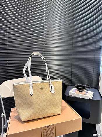 Coach Tote Bag Yellow 29 x 26 cm