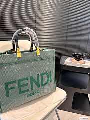 Fendi Diamond Handle Bag Green 35 x 29 cm - 1