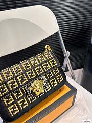 Fendi Handle Bag Yellow 22 x 13 cm - 6