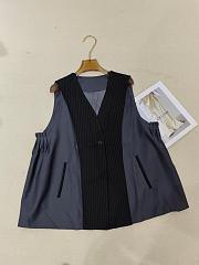 Black Vest  - 5