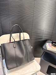 Tory Burch Perry Small Triple-Compartment Tote Black 34 x 28 cm - 5