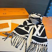 Louis Vuitton Big Logo Black Scarf - 6