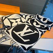 Louis Vuitton Big Logo Black Scarf - 3