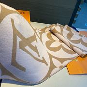 Louis Vuitton Big Logo Beige  - 3