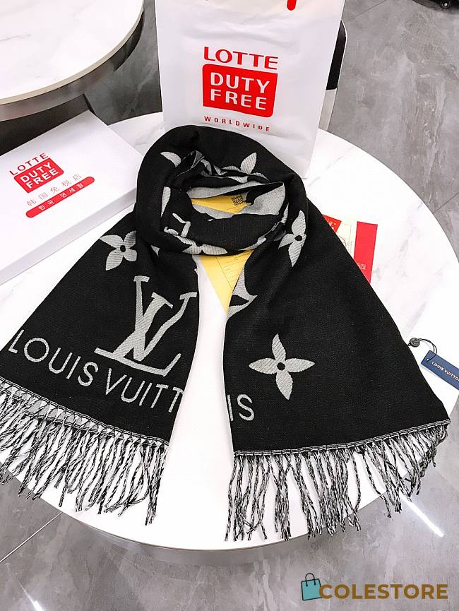 Louis Vuitton Scarf Black - 1