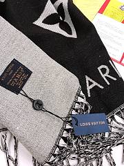 Louis Vuitton Scarf Black - 2