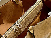 Louis Vuitton Mahina Bella Tote Brown 33 x 24 x 13 cm - 4