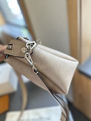 Louis Vuitton Bella Tote Pink 29 cm - 3