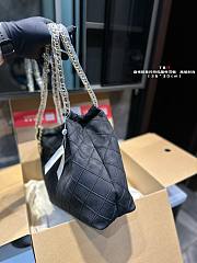 Tory Burch Women's Fleming Soft Leather Hobo Bag Black 36 x 30 cm - 2