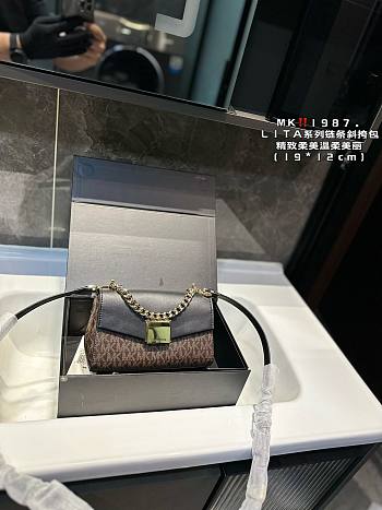 Michael Kors Lita Small Two-Tone Crossbody Brown Black 20 x 11.5 x 7 cm 
