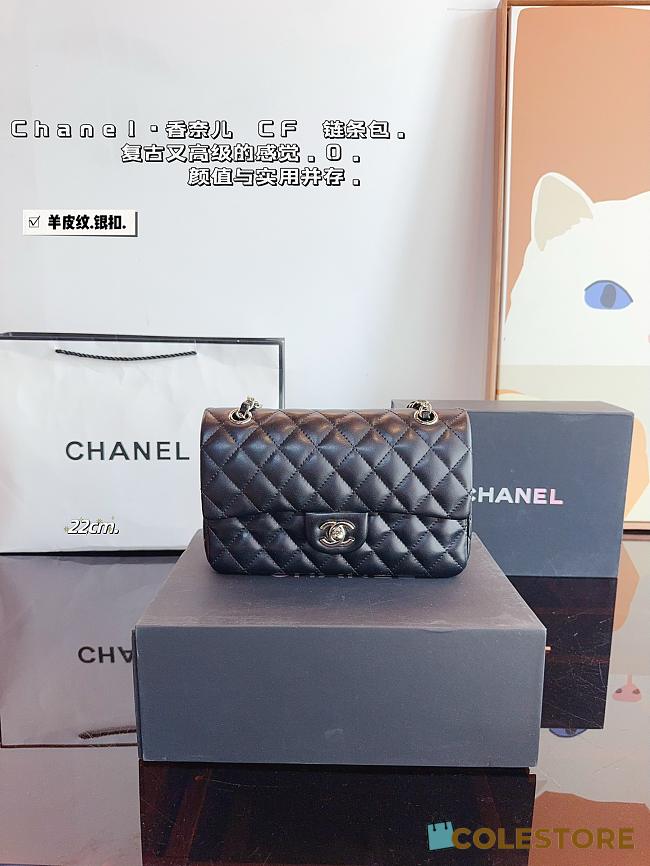 Chanel CF Flap Bag Black 22 x 6 x 14 cm - 1