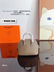Hermès Bowling Handbag Beige 18 x8 x 14 cm - 1