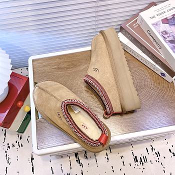 UGG Loafer Brown And Red 