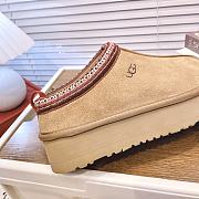 UGG Loafer Brown And Red  - 4