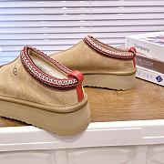 UGG Loafer Brown And Red  - 5