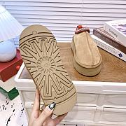UGG Loafer Brown And Red  - 6