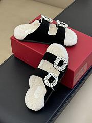 Roger Vivier Fur Sandal Black And White  - 2