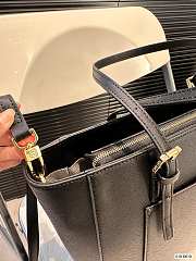 Tory Burch Robinson Tote Bag White 20 x 25 cm  - 6