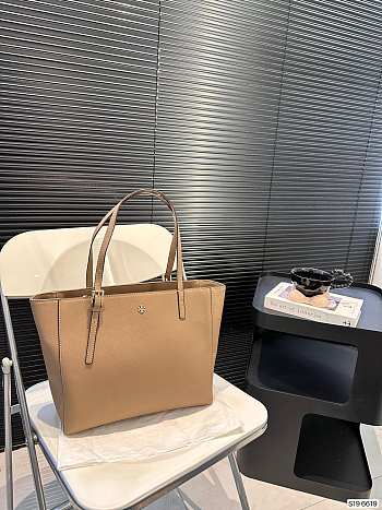 Tory Burch Robinson Tote Bag Beige 20 x 25 cm 