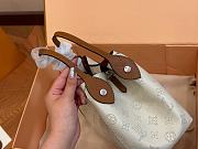Louis Vuitton Vintage Handbag White 23 x 20 cm - 6