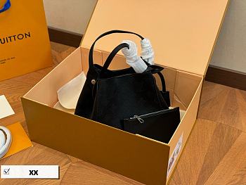 Louis Vuitton Vintage Handbag Black 23 x 20 cm