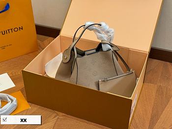 Louis Vuitton Vintage Handbag Brown 23 x 20 cm