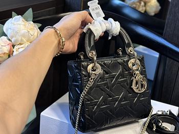 Dior D Lucky Black 17 cm 