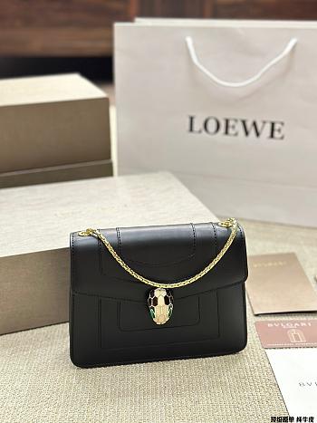 Bulgari Serpenti East-west Maxi Chain Black 20 x16 cm
