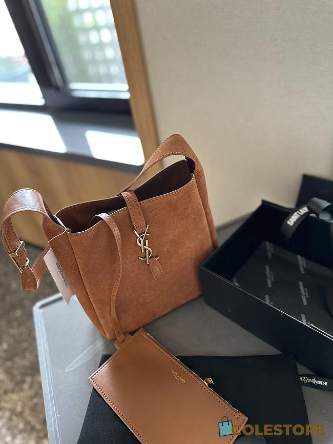 YSL Saint Laurrent Hobo Suede Brown 24 cm  - 1