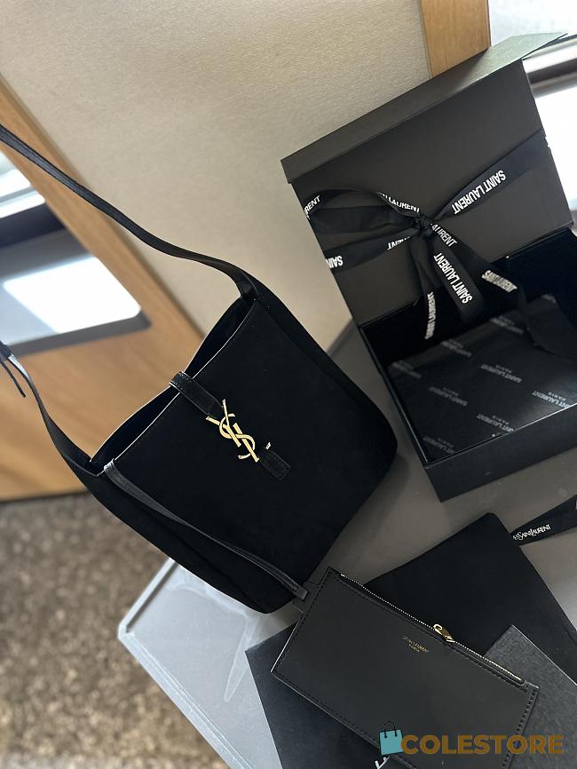 YSL Saint Laurrent Hobo Suede Black 24 cm  - 1