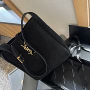 YSL Saint Laurrent Hobo Suede Black 24 cm  - 6