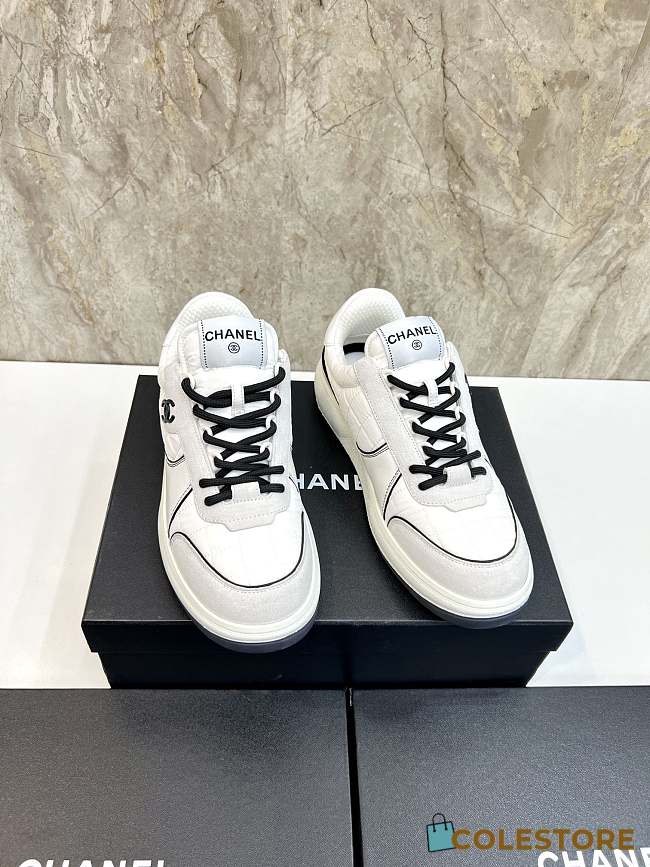 Gucci Interlocking CC Logo Sneaker - 1