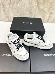 Gucci Interlocking CC Logo Sneaker - 2