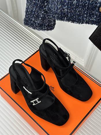 Hermes Heels Suede Black 