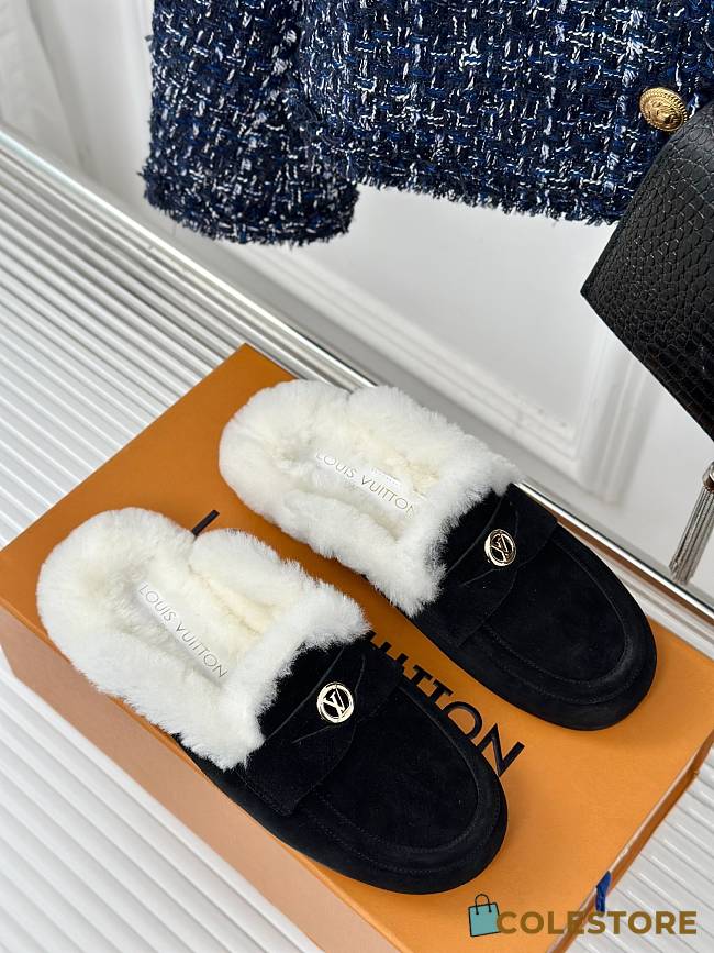 Louis Vuitton Fur Mule Black  - 1