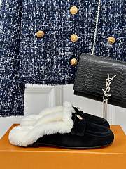 Louis Vuitton Fur Mule Black  - 3