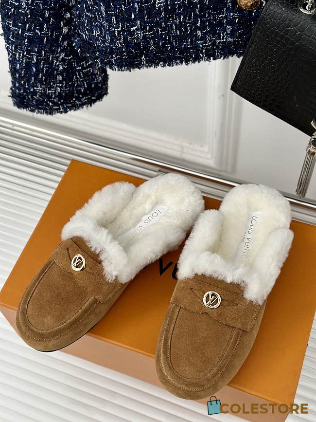 Louis Vuitton Mule Fur Brown  - 1