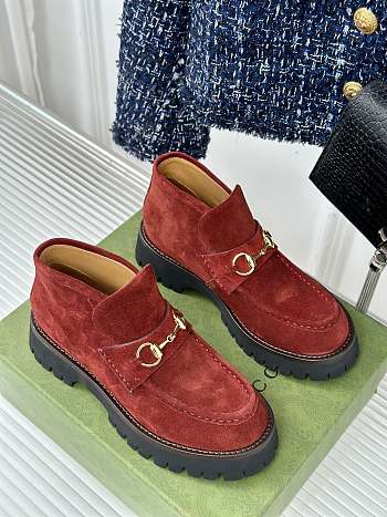 Gucci Loafer Horsebit Suede Rouge 
