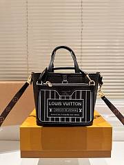 Louis Vuitton Neverfull Black 19 x 18 cm - 1