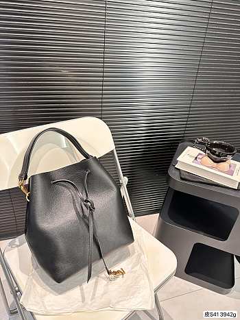 Saint Laurrent Bucket Bag Black 23 x 28 cm