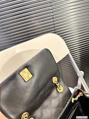 Chanel 19 Backpack Black 20 x 24 cm - 5