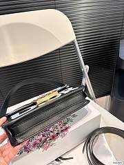 Dior Miss Dior White Graffiti Pink 22 x 11.5 cm - 2