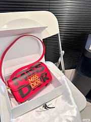 Dior Miss Dior Black Graffiti Pink 22 x 11.5 cm - 1