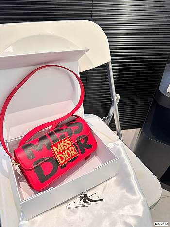 Dior Miss Dior Black Graffiti Pink 22 x 11.5 cm