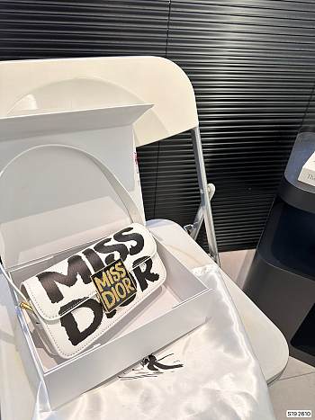 Dior Miss Dior Black Graffiti White 22 x 11.5 cm